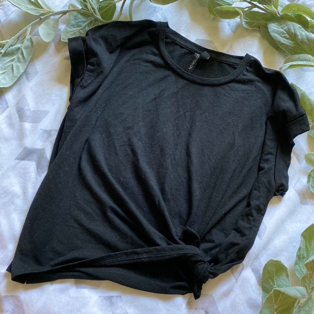 Cotton On cropped shirt